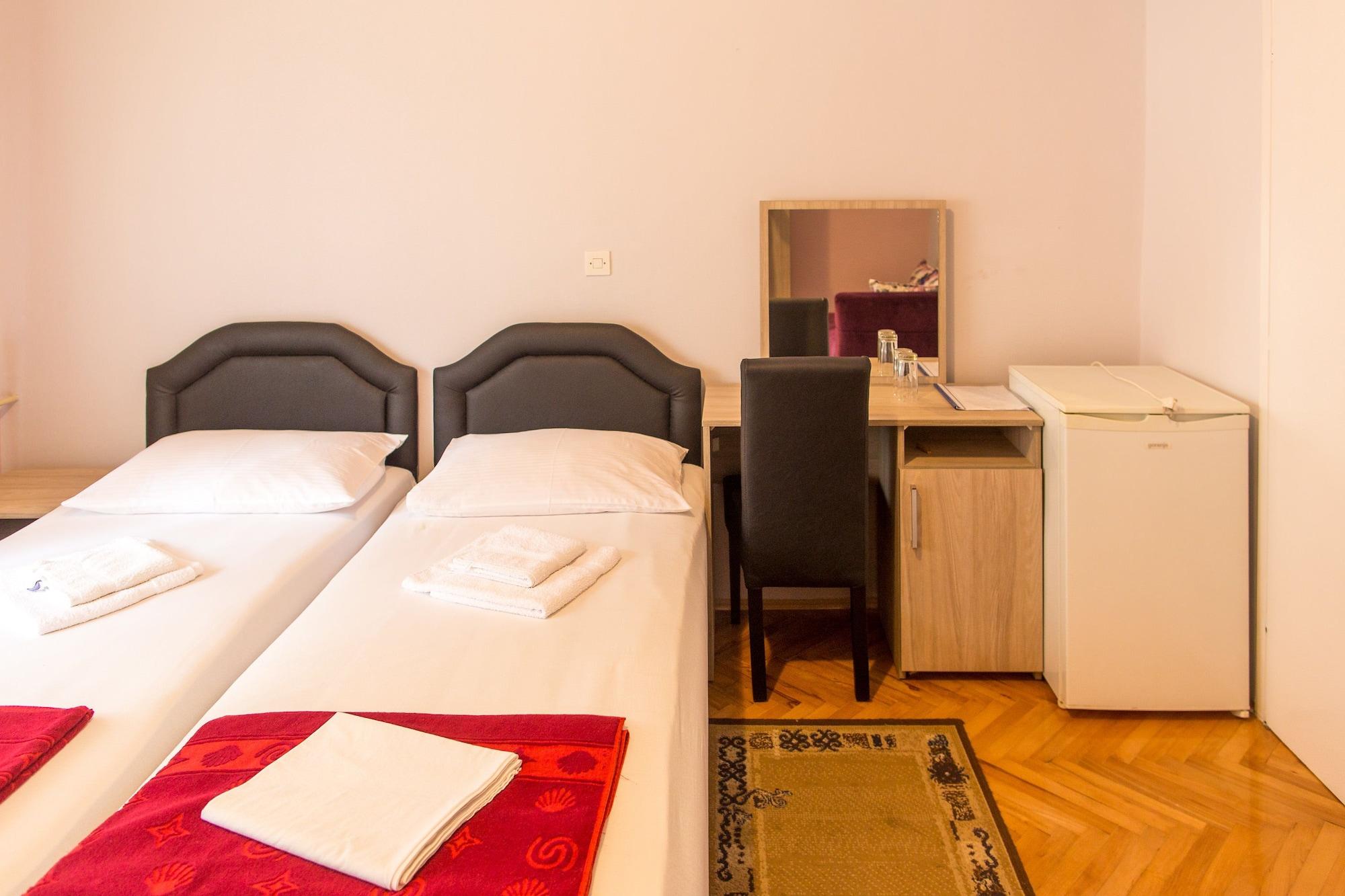 Guesthouse Blue Coast Budva Exterior photo
