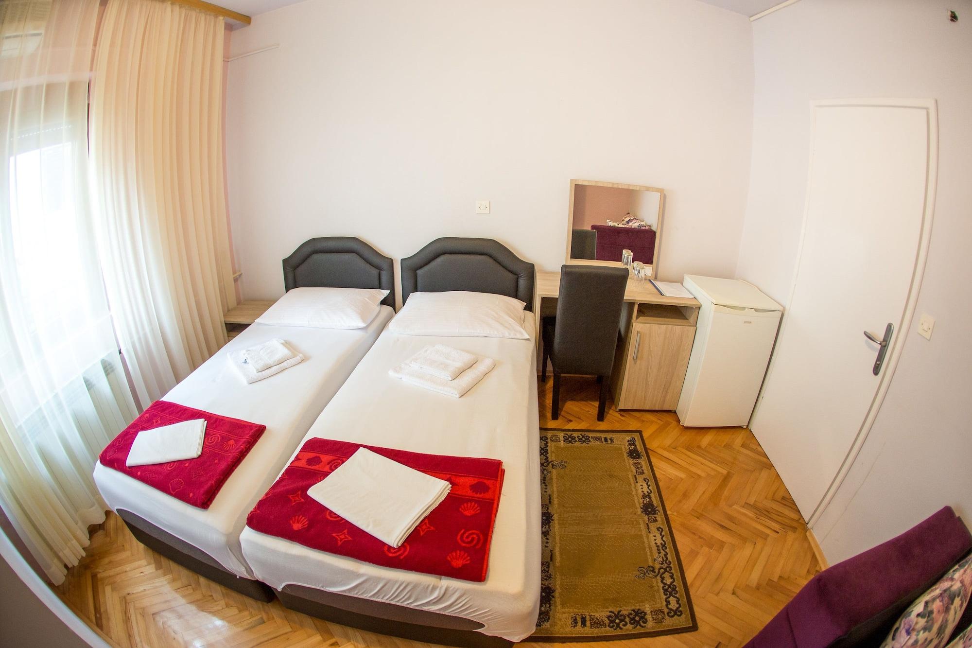 Guesthouse Blue Coast Budva Exterior photo