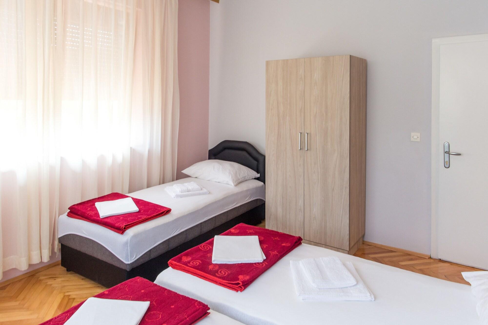 Guesthouse Blue Coast Budva Exterior photo
