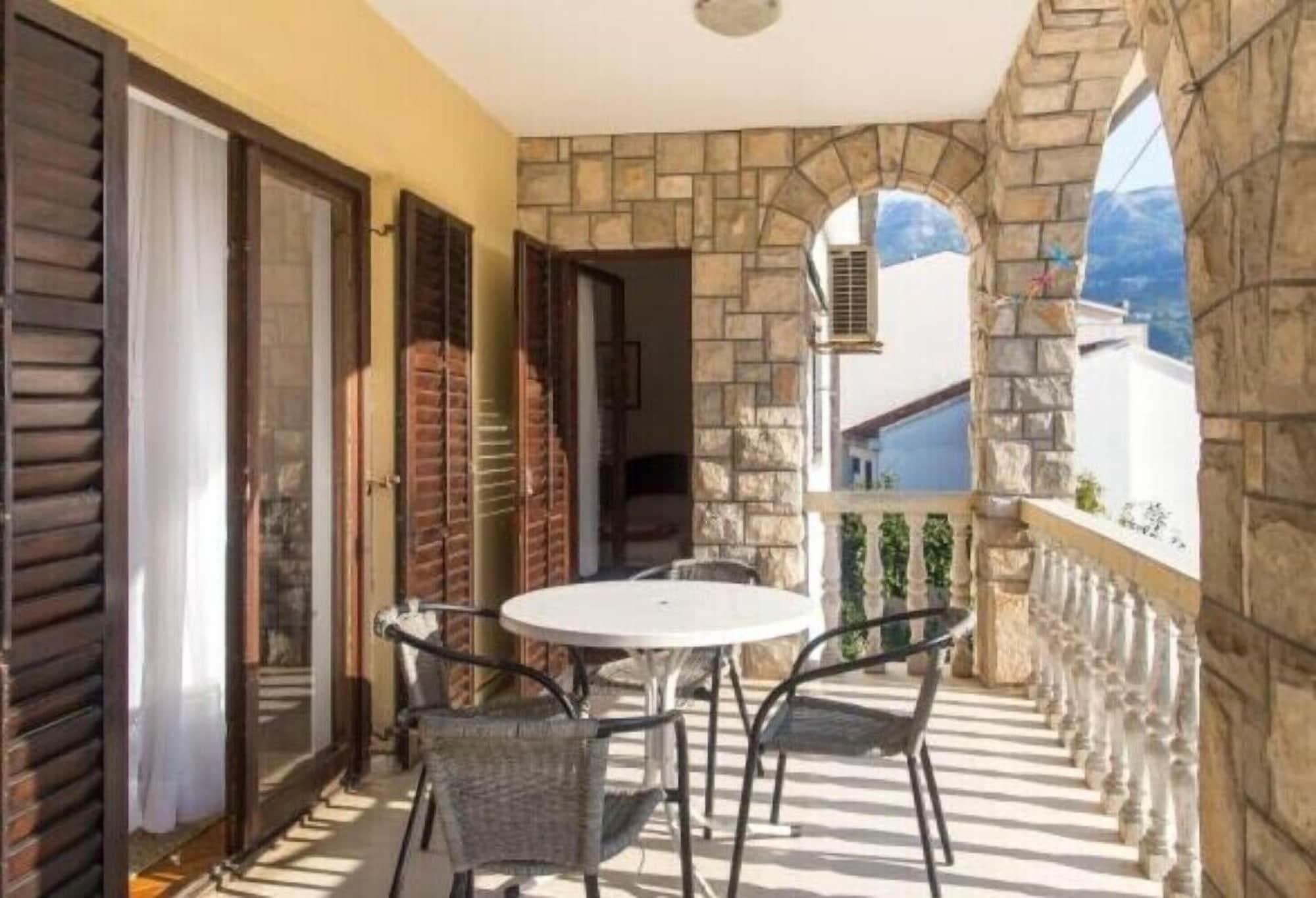 Guesthouse Blue Coast Budva Exterior photo