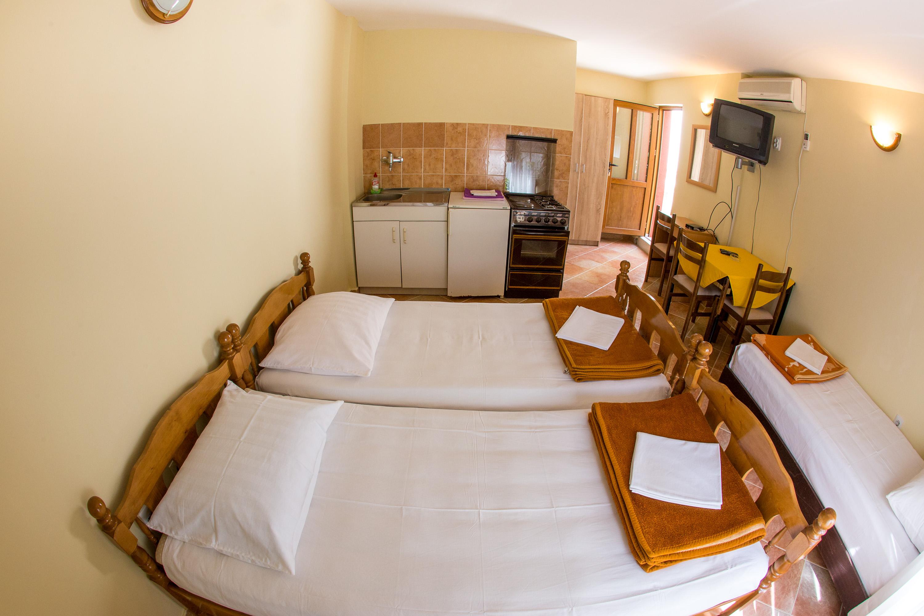 Guesthouse Blue Coast Budva Exterior photo