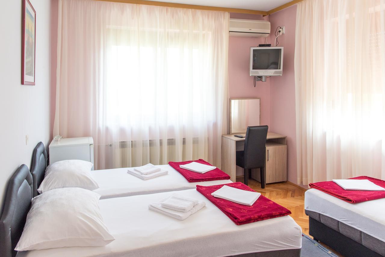 Guesthouse Blue Coast Budva Exterior photo